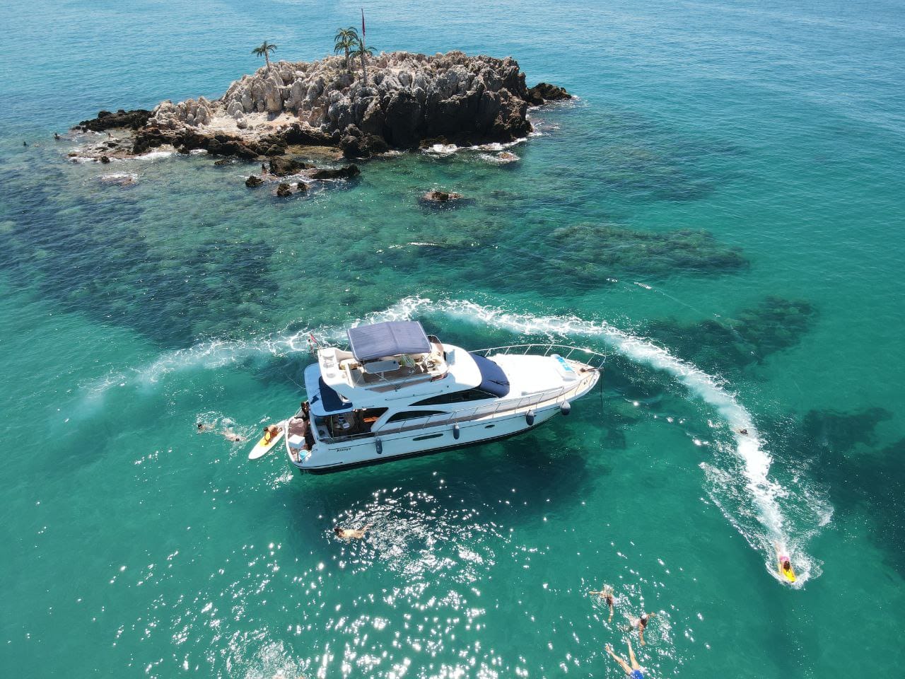 Alanya Gün Batımı Yat Tekne Turu – Efsane Tekne